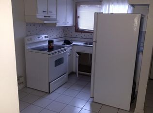 75 N Lyle Ave APT 1, Elgin, IL 60123