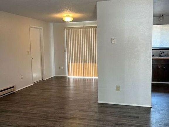 3rd image of 10026 30th St NE Unit A-3