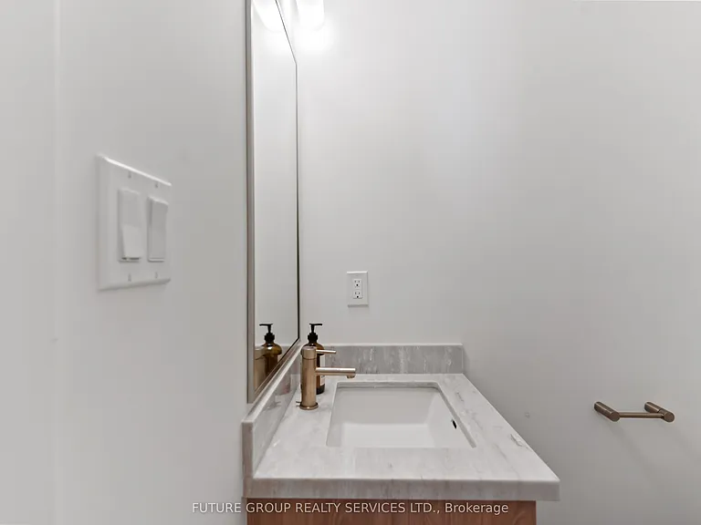 15 Acorn Ave #1 — Photo 22