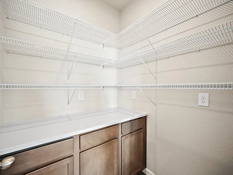 7991 Goldenray Pl — Photo 12