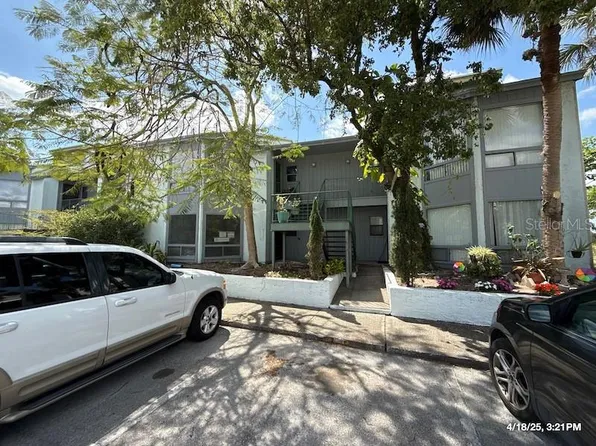 4328 Aqua Vista Dr #B, Orlando, FL 32839