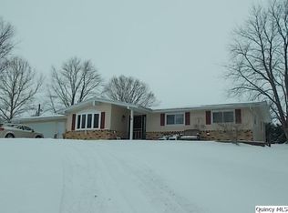 813 S Range Line, Ursa, IL 62376