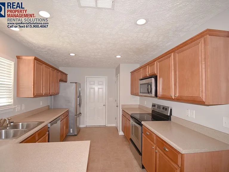 631 Buck Cherry Way — Photo 6