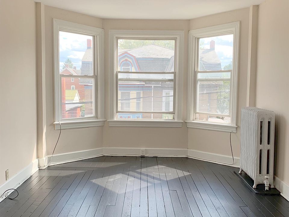 1st image of 29 Belvidere St APT 302