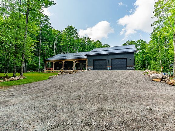 3rd image of 2430 Hadlington Rd