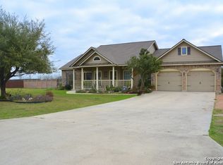 18010 Lake Wind Dr, Lytle, TX 78052