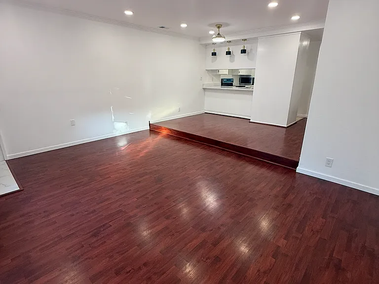 38727 Aurora Ter #62 — Photo 3