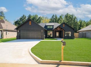 307 Alta St, Longview, TX 75604