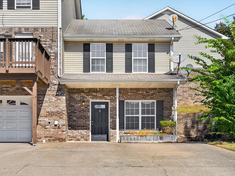 1631 Baltimore Dr