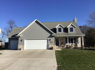 1311 Badger Rd, Howards Grove, WI 53083