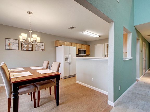 3rd image of 2506 Georgian Dr