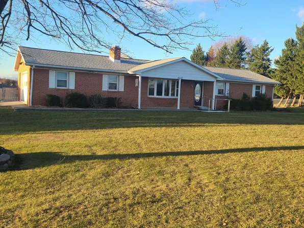 4697 Williamsport Pike, Martinsburg, WV 25404