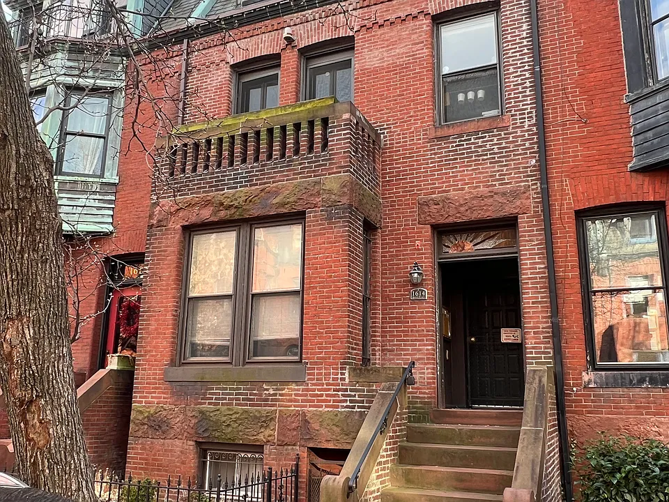 1614 Riggs Pl NW #3