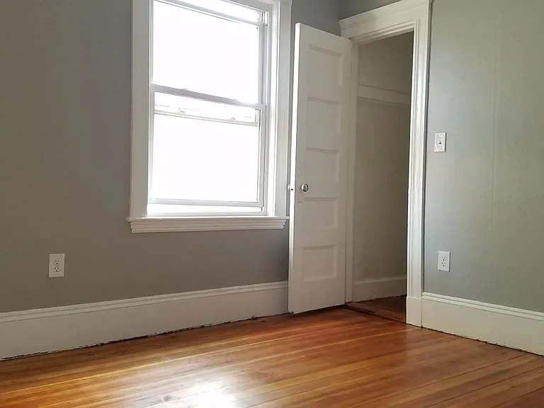 98 Topliff St #2 — Photo 1