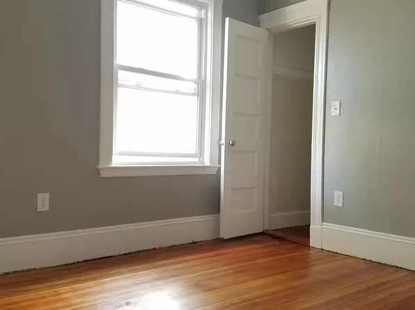 98 Topliff St #2, Dorchester, MA 02122