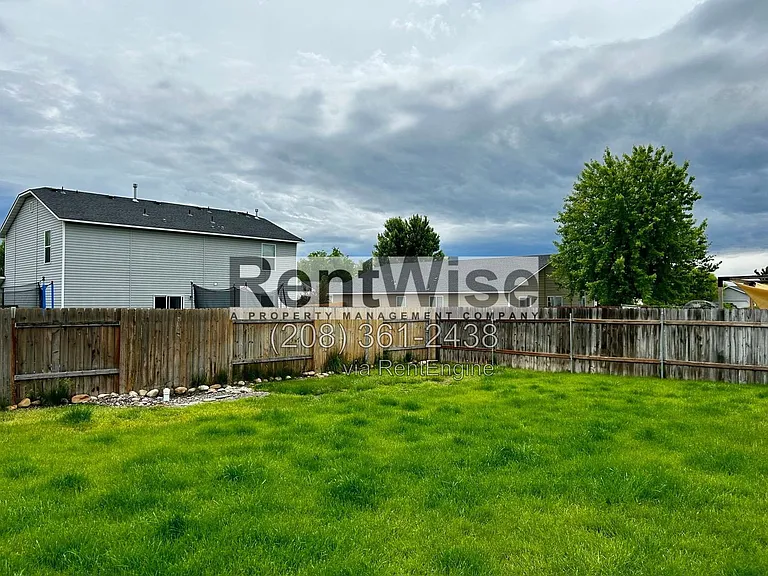 119 E Walcott Lake Dr — Photo 22