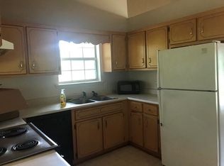 355 Jefferson Cir SE, Allenhurst, GA 31301