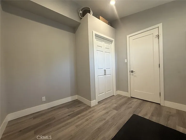 2447 Clarke Ave — Photo 16