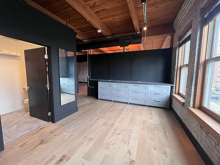 600 Monroe Ave NW #206 — Photo 16