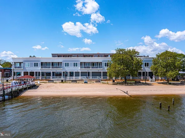 101 Taylor St #203, Colonial Beach, VA 22443
