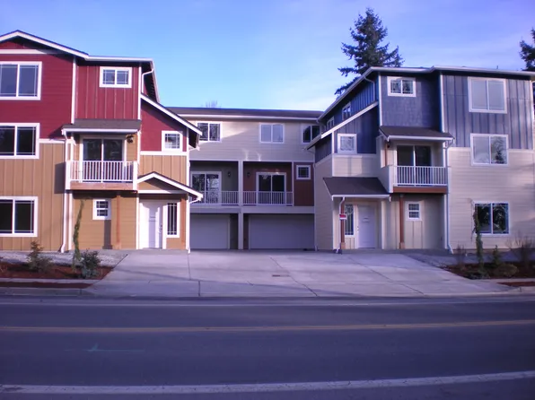 3023 204th St SW #S, Lynnwood, WA 98036