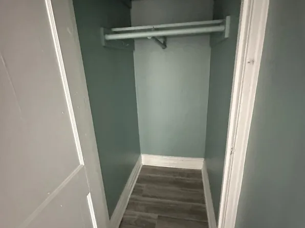 6667 Fresh Pond Rd #4F, Ridgewood, NY 11385