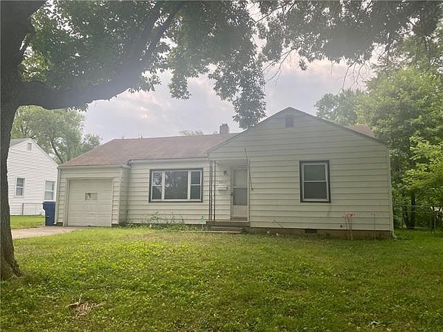 1st image of 8817 Richards Dr