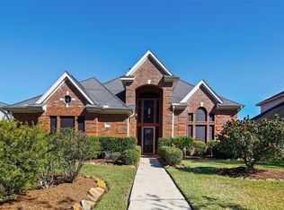 206 Oak Creek Dr, League City, TX 77573