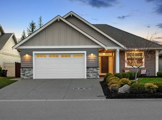 2196 Sussex Dr, Courtenay, BC V9N0E3