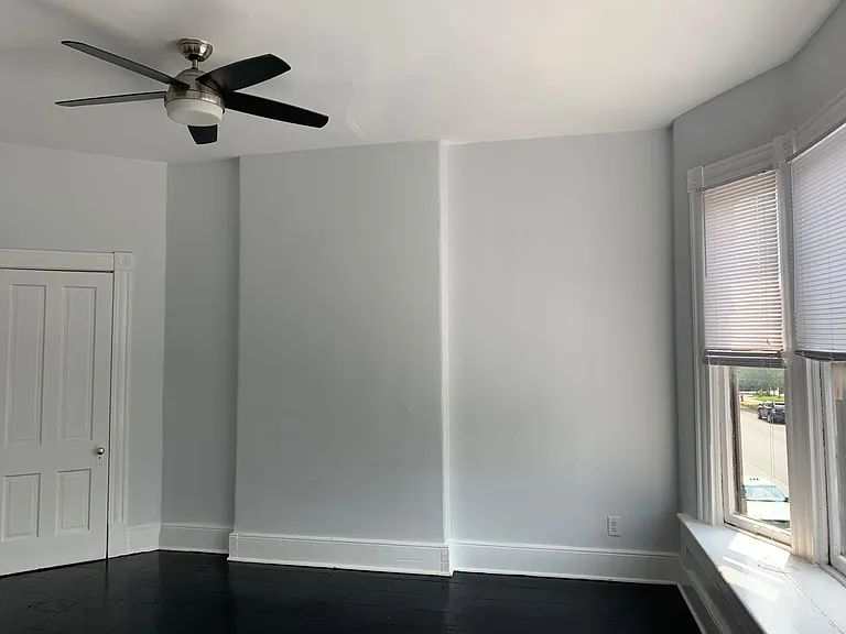 219 W Hill St #2 — Photo 5