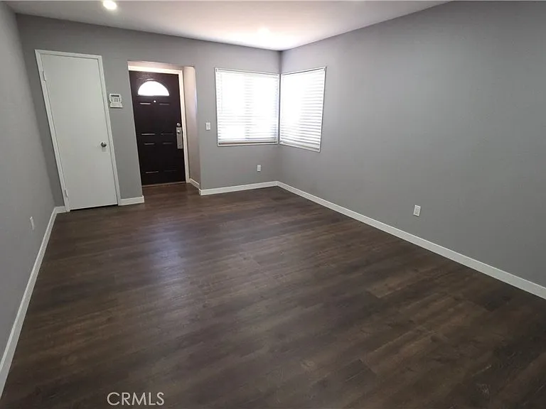 9840 Amsdell Ave — Photo 16