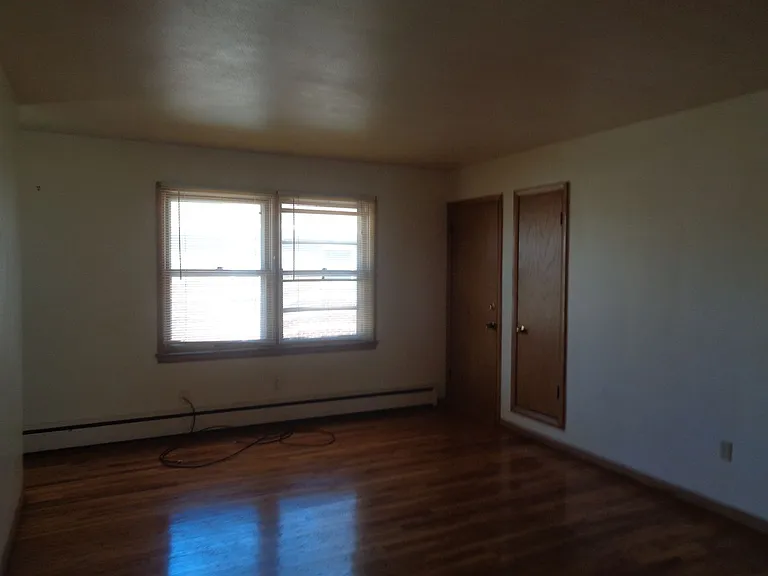 1135 E Gorham St — Photo 5