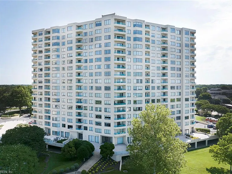 7501 River Rd #4B — Photo 1