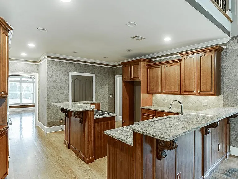940 Chateau Forest Rd — Photo 22