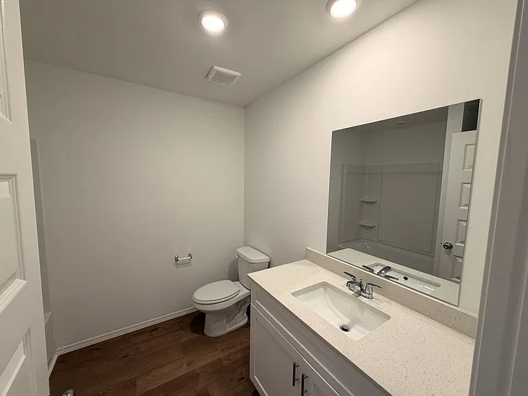 4323 S Blackberry St — Photo 6