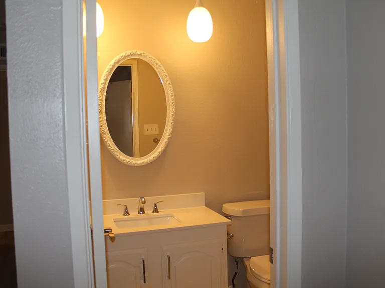 Master full bathroom