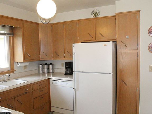 5th image of 701 W Randolph St
