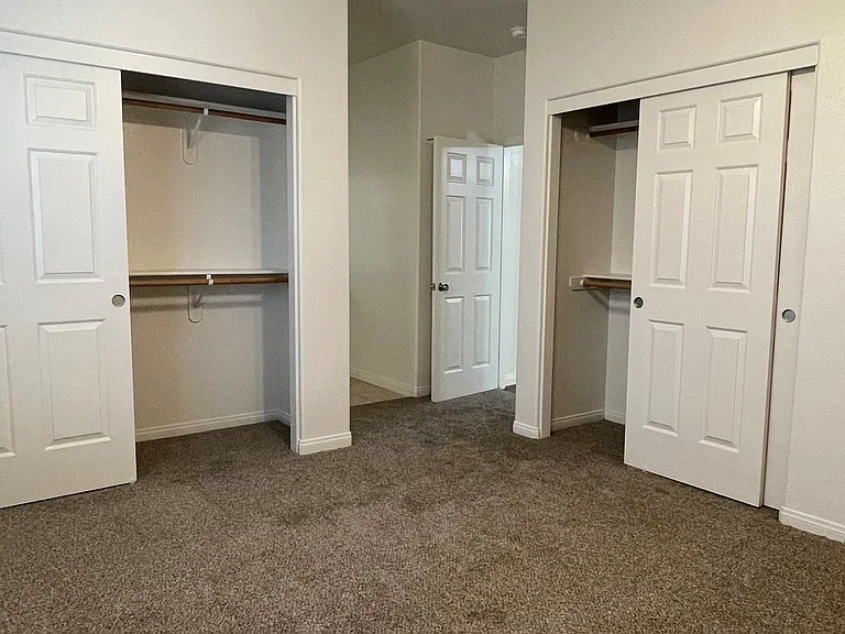 3243 Park Meadows Dr #B — Photo 9
