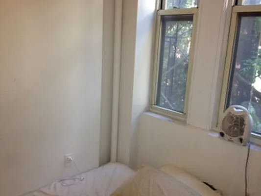 Rented by Cast Iron Real Estate | media 29