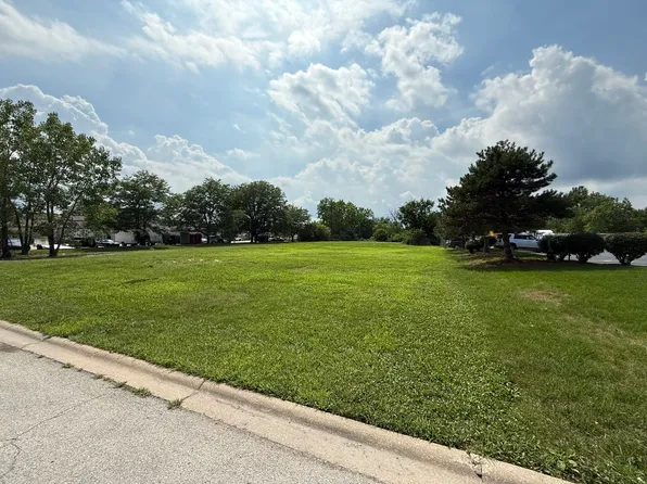 16230 S 107th Ave, Orland Park, IL 60467