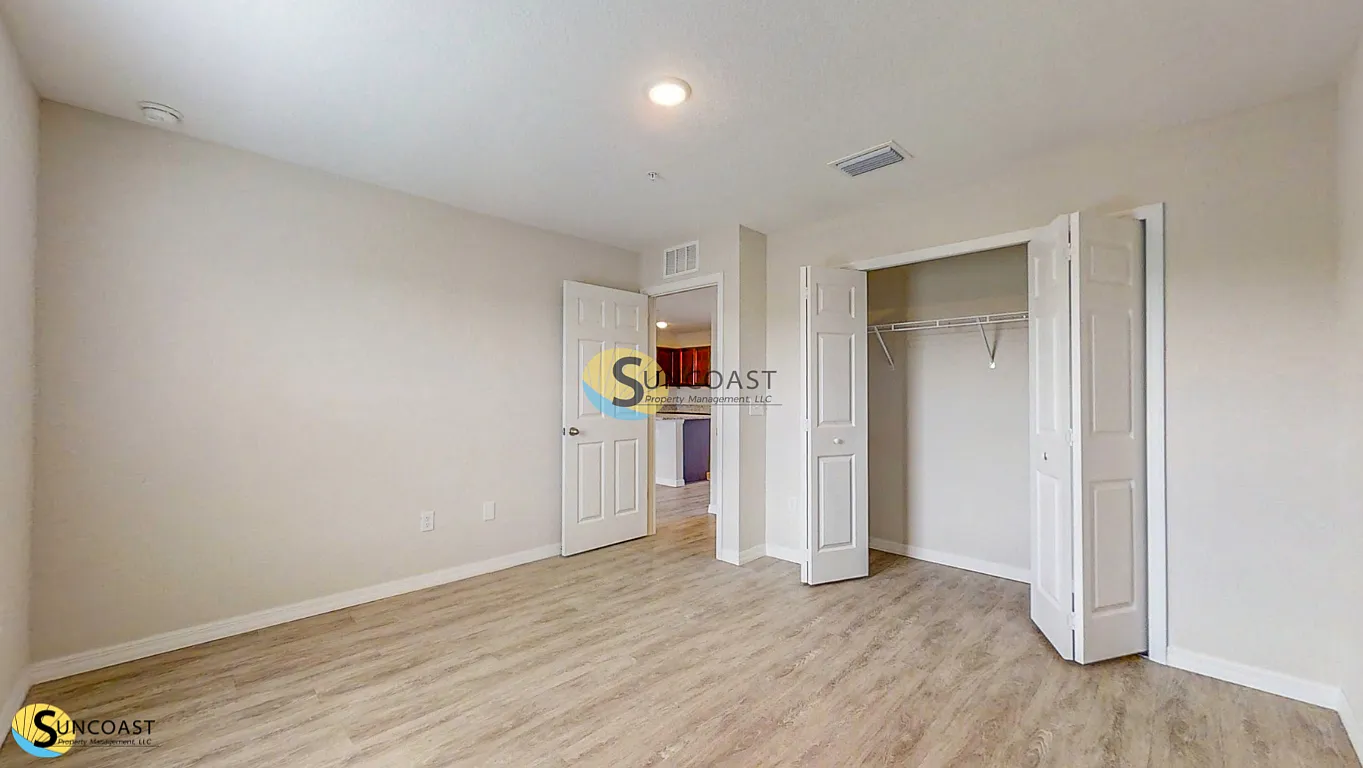 One Bedroom Marion County! — Photo 3