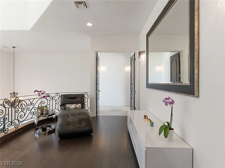 779 Clove Ct — Photo 42