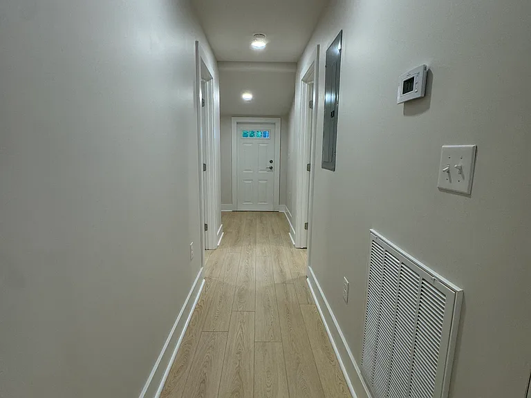 1206 Ackers St SW — Photo 13