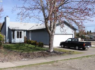 17049 SW Pike St, Aloha, OR 97078