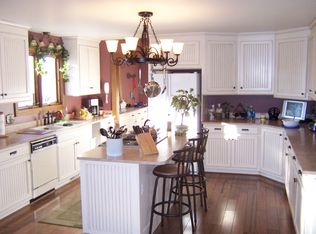 413 Phillips Ln, Greer, SC 29650