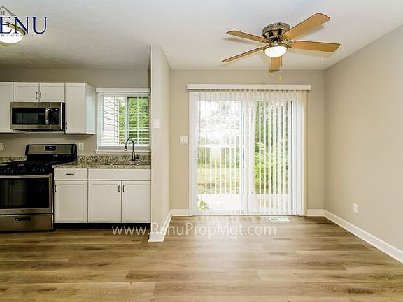 4th image of 10165 E Park Stream Dr