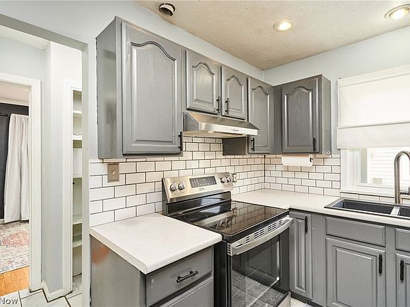 5th image of 1612 Fairfax Rd