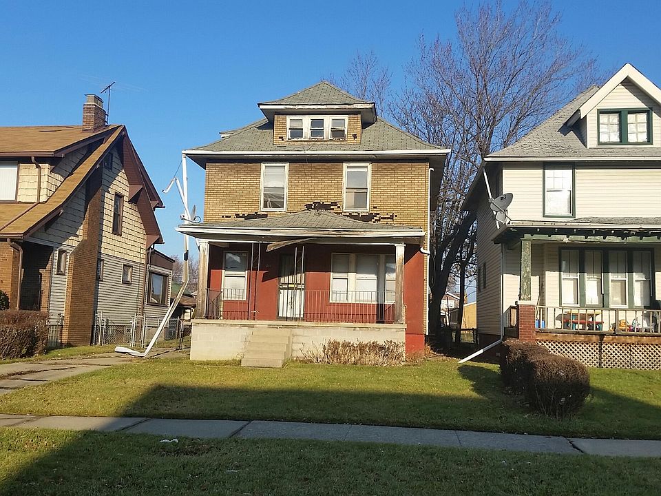 1st image of 241 McLean St