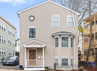 213-215 Florence St UNIT 1, Roslindale, MA 02131