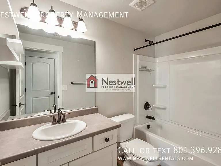 1556 N 3890 W — Photo 10